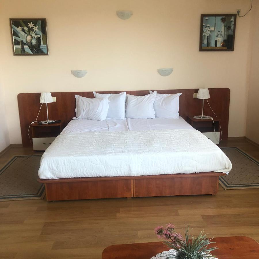 Guest House Golden Flake 4Km From Bolata Beach Bulgarevo Luaran gambar