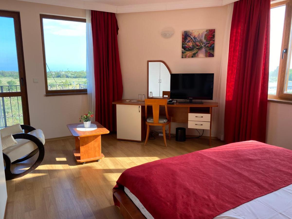 Guest House Golden Flake 4Km From Bolata Beach Bulgarevo Luaran gambar