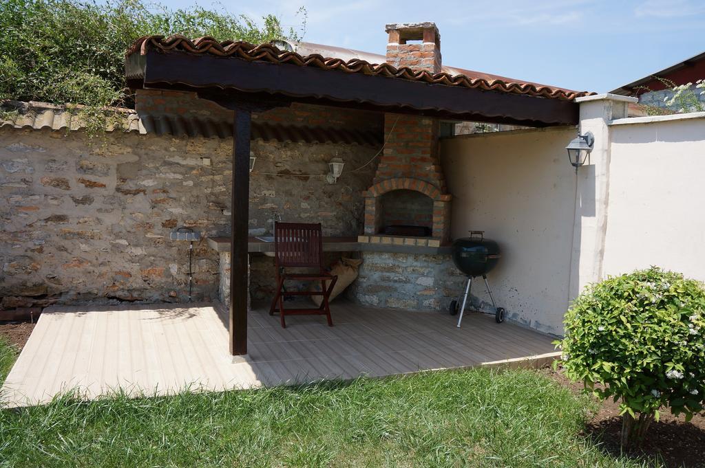 Guest House Golden Flake 4Km From Bolata Beach Bulgarevo Luaran gambar