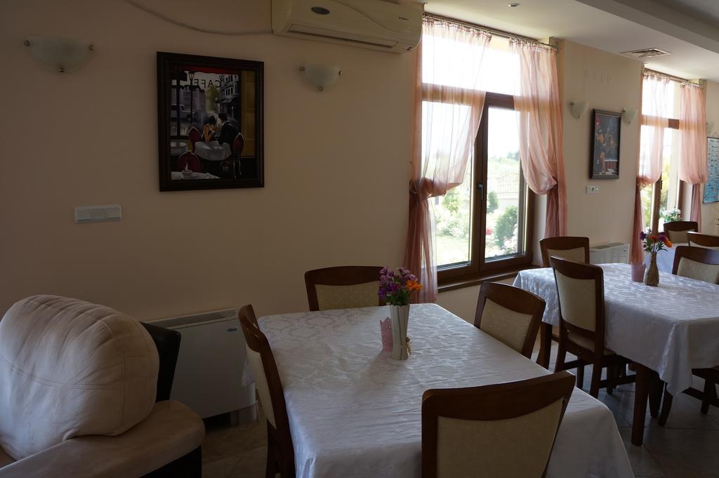 Guest House Golden Flake 4Km From Bolata Beach Bulgarevo Luaran gambar