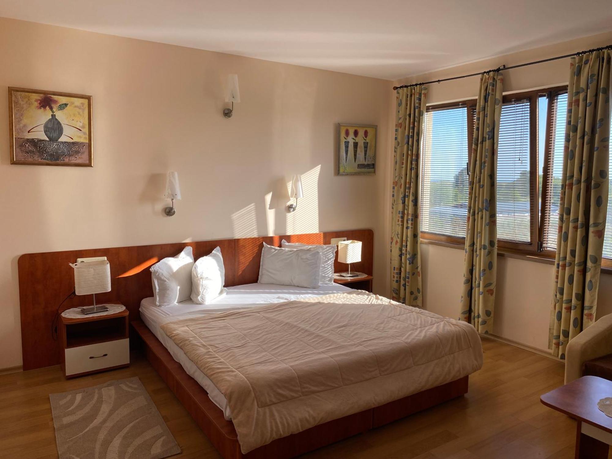 Guest House Golden Flake 4Km From Bolata Beach Bulgarevo Luaran gambar
