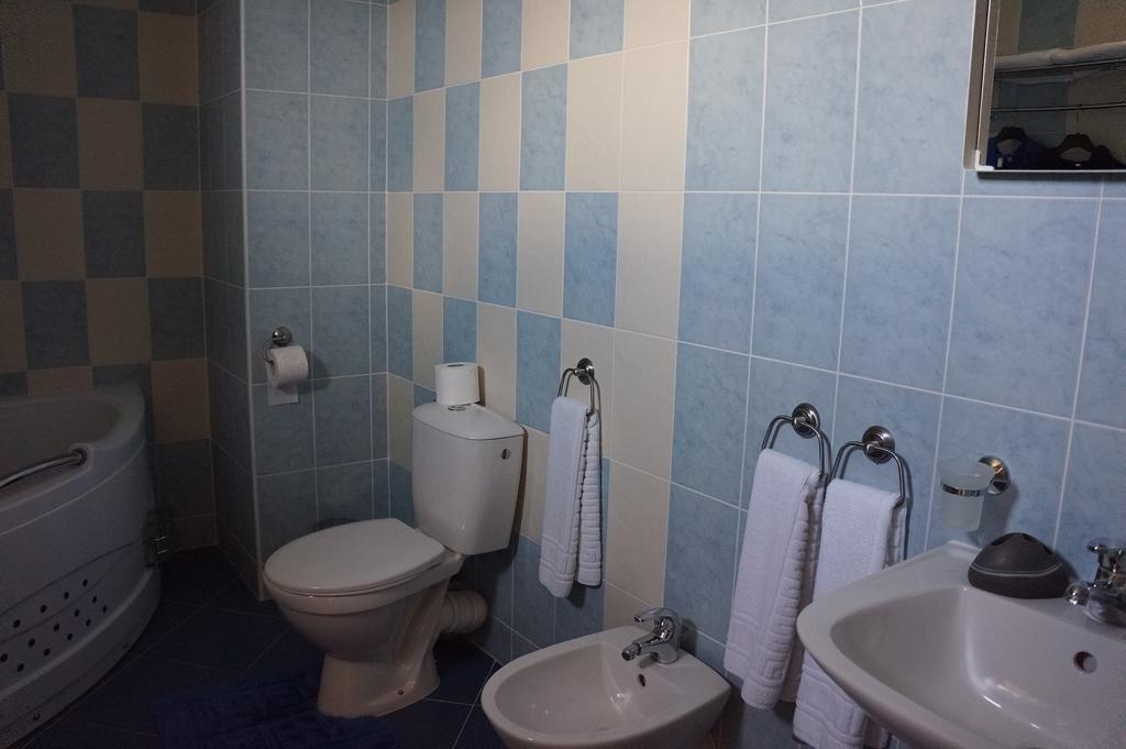 Guest House Golden Flake 4Km From Bolata Beach Bulgarevo Luaran gambar